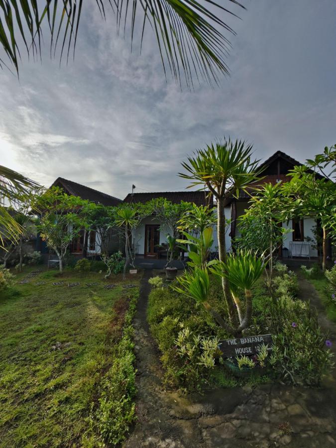 The Banana House Otel Sakti Dış mekan fotoğraf
