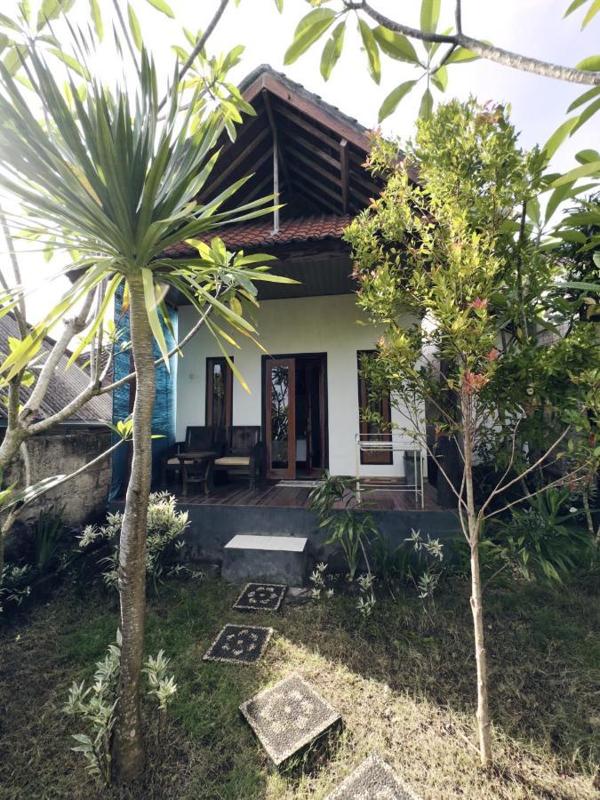 The Banana House Otel Sakti Dış mekan fotoğraf